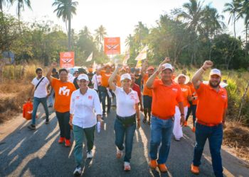 Mines de la Fuente se compromete a apoyar a empresarios de Paraíso