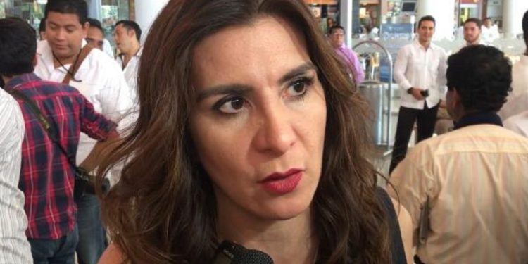 Diputada Pérez: CFE no debería cobrar por mal servicio en Tabasco