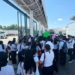 Trabajadores de empresa Dufry se manifiestan para exigir pago de utilidades conforme a la Ley en Cancún