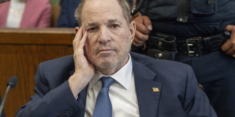 Salen nuevas acusaciones contra Harvey Weinstein por delitos sexuales