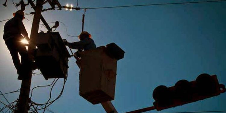 Bancada del PRI exige a CFE solucionar problemas de apagones