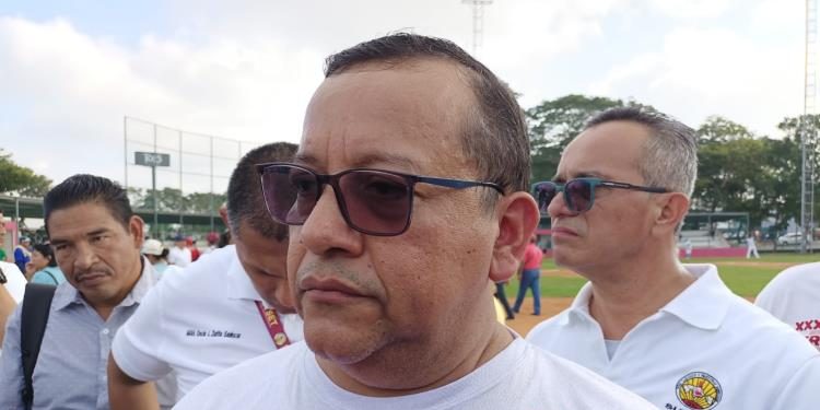 Gobierno Estatal inicia revisión de incremento salarial para burócratas