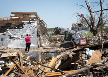 Al menos 19 muertos tras fuertes tormentas y tornados en EU