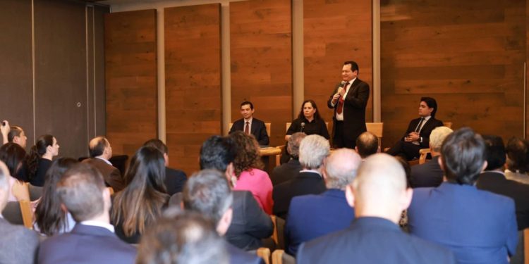 Huacho Días presenta Plan «Renacimiento Maya» ante el sector empresarial de la  CDMX