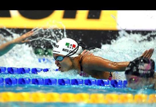 María José Mata Cocco gana medalla de bronce en natación