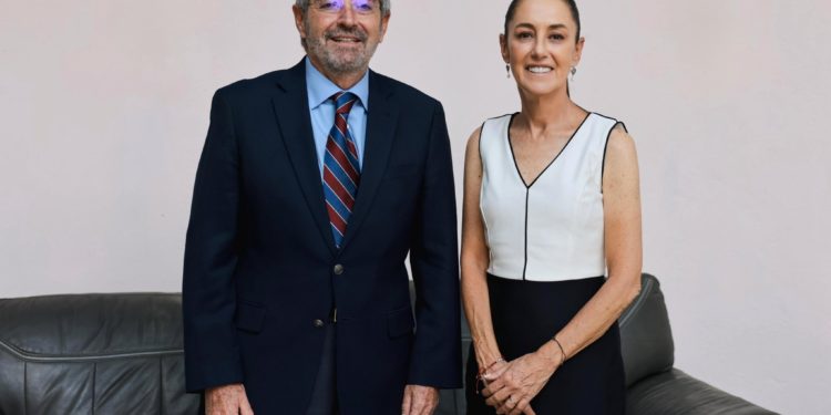 Claudia Sheinbaum designa a Juan Ramón como Coordinador de transición