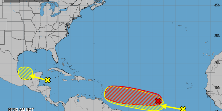 Vigilan tres zonas de baja presión en el Atlántico, Mar Caribe y Golfo de México