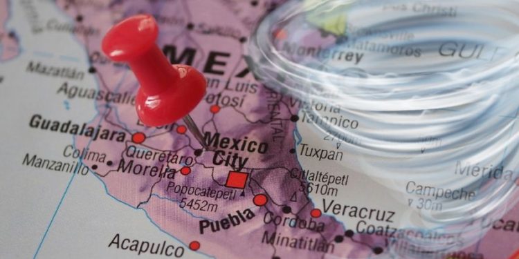 Investigadores de la UNAM crean la primera base de datos sobre Tornados en México