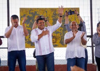El 1 de julio anunciará May su gabinete