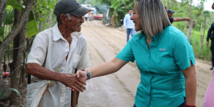 Regresa Sheila Álvarez al Ayuntamiento de Nacajuca