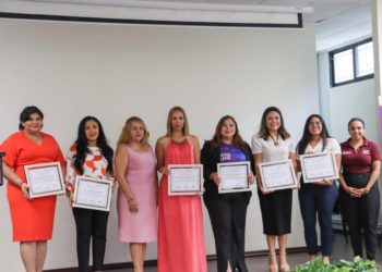 CONAVIM e IQM realizan foro y firman pronunciamiento contra el acoso y hostigamiento sexual