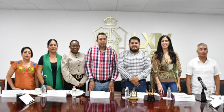 Proponen modificación del Código Penal para sancionar homicidios por orientación sexual en Tabasco