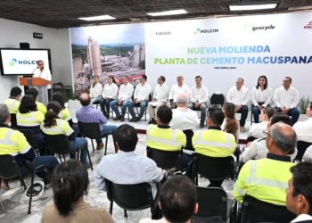 Conducimos actividad económica por camino de la productividad: Carlos Merino