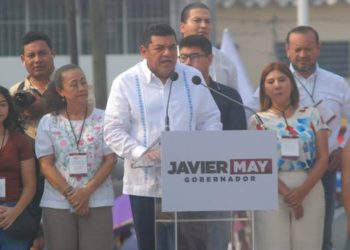 «Por decisión del pueblo ya soy gobernador de Tabasco»: Javier May en mitin afuera del IEPCT