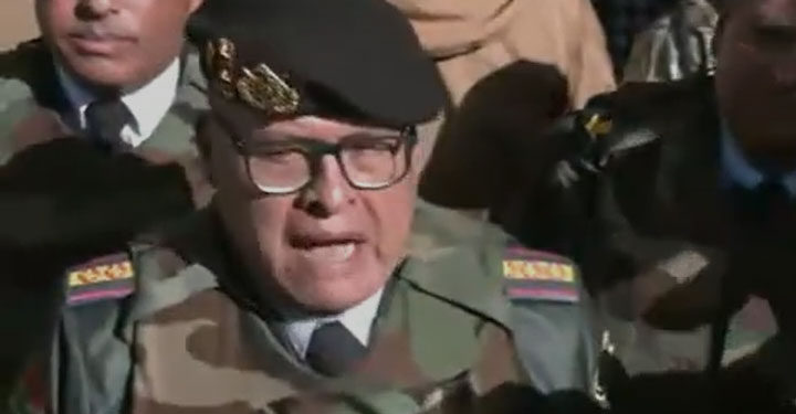 Juan José Zúñiga, excomandante militar de Bolivia, declara golpe de Estado