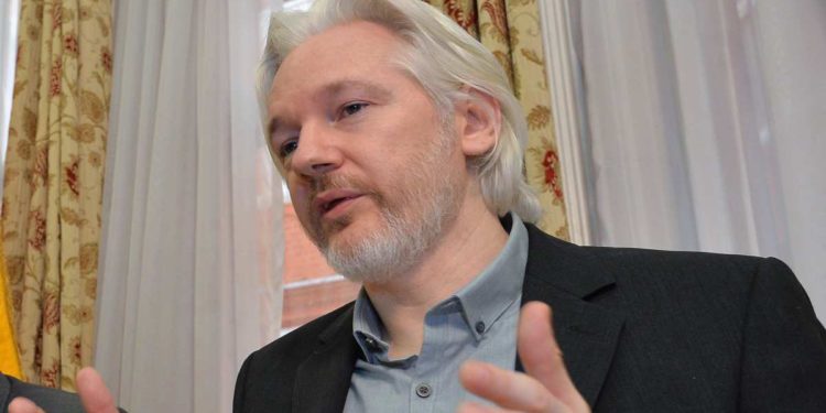 Julián Assange se declara culpable de revelar información confidencial de Estados Unidos