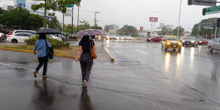 Ingreso de humedad en el Sureste dejará lluvias puntuales en Tabasco