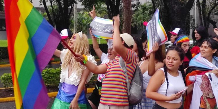Colectivos LGBT+ en Tabasco convocan a marcha contra la violencia