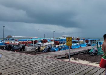 Trabajadores de Puerto Juárez sufren crisis económicas ante cierres de navegación tras intensas lluvias