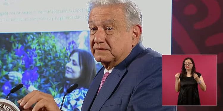 AMLO lamenta el fallecimiento de Rosalinda López; «Estamos triste»