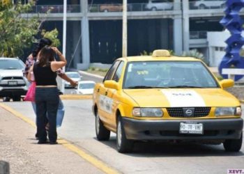Unión de Taxis Amarillos recomienda negociar cobro justo ante tarifas altas con taxímetro