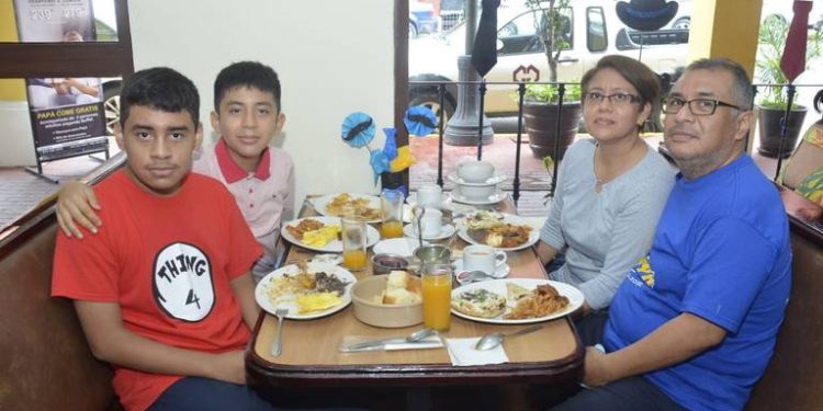 CANACO reportó buenas ventas por el Día del Padre en Tabasco