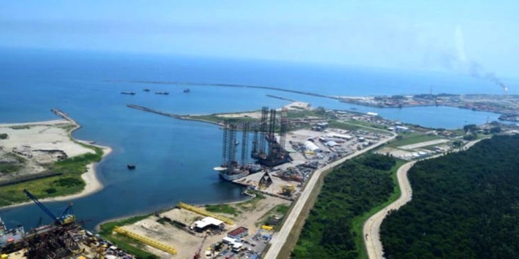 Semar otorga ampliación de predio a puerto Dos Bocas