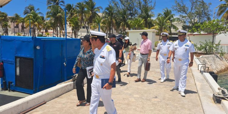 Gobierno del Estado y Secretaría de Marina refuerzan acciones para mitigar el arribo de sargazo a las costas de Quintana Roo