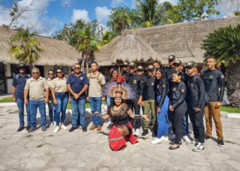 La Fundación de Parques y Museos recibió a la tripulación del Buque Escuela venezolano “Simón Bolivar”