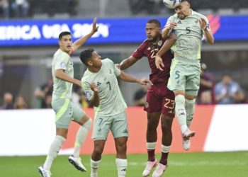 México pierde 1-0 ante Venezuela en la Copa América