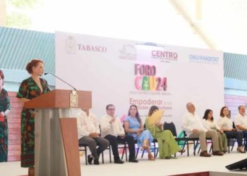 Foro CAU 2024: Gobernador Merino resalta empoderamiento ciudadano en desarrollo urbano de Centro
