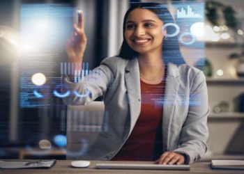 Capacitan a emprendedores para fortalecer sus negocios en medios digitales