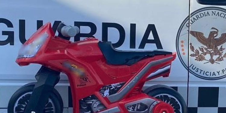 Hallan droga oculta en juguetes infantiles en Guadalajara y Mexicali