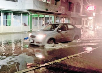 Centro evaluará zonas con encharcamientos tras lluvias en Villahermosa