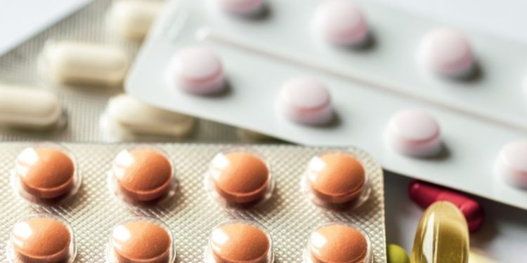 Cofepris alerta por falsificación y comercialización de medicamentos contra el cáncer