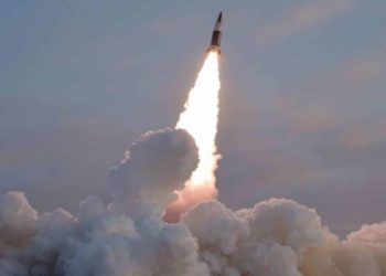 Corea del Norte realiza un lanzamiento fallido de un misil balístico hacia el mar de Japón