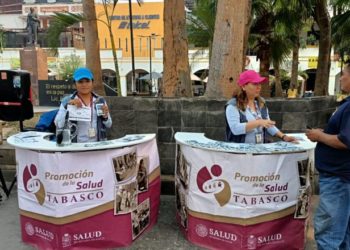 Realiza Salud jornada de promoción contra dengue y golpe de calor en Villahermosa