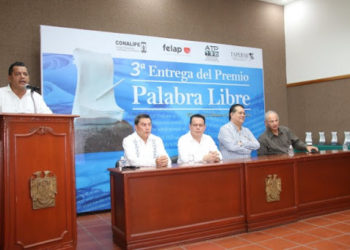 Entrega la ATP el galardón “Palabra Libre”