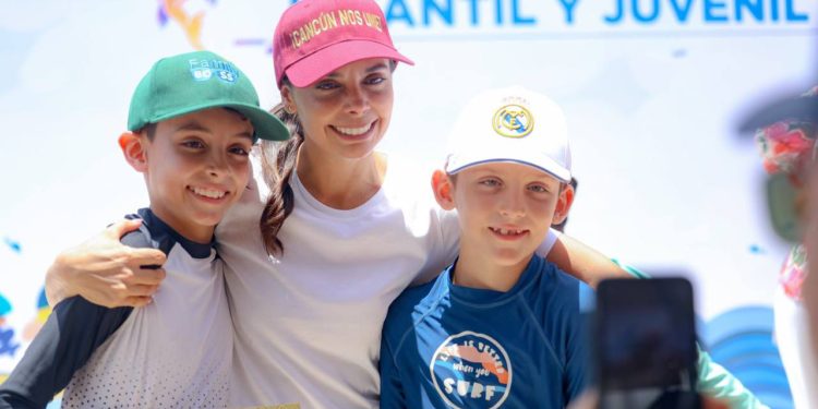 Promueve Ana Paty Peralta trabajo en equipo y sana recreación en niños y jóvenes