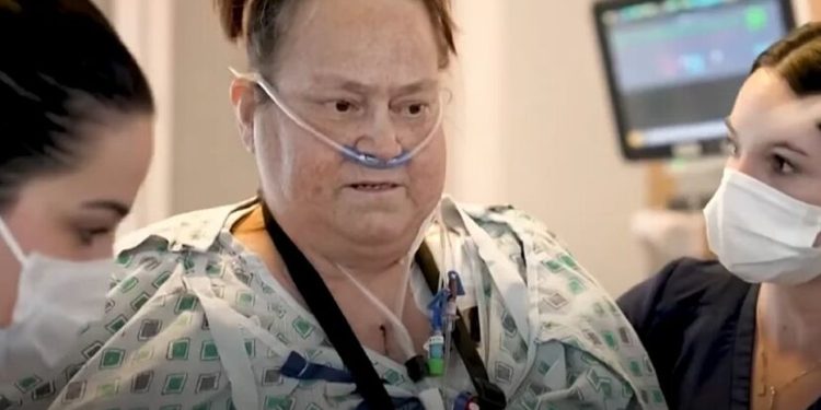 Fallece Lisa Pisano, primera persona en recibir un transplante de cerdo