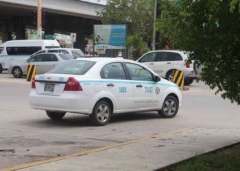 Detienen a taxista por agredir a una mujer en Playa del Carmen