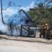 Se incendia palapa, usada como bodega en Tulum