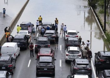 Inundaciones afectan la ciudad de Toronto, Canadá