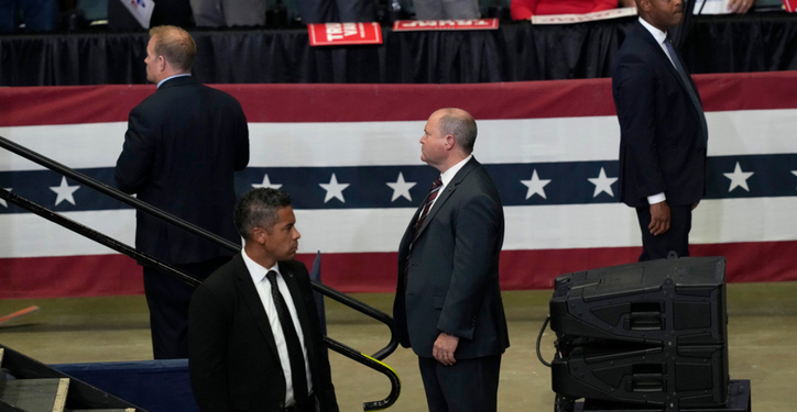 Servicio secreto revela que rechazó forzar la seguridad de Donald Trump