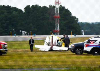 Tragedia aérea: Avión se desploma dejando dos personas muertas en Long Island
