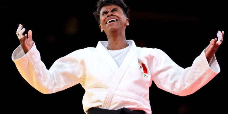 La mexicana Prisca Awiti Alcaraz, gana medalla de plata en Judo de París 2024