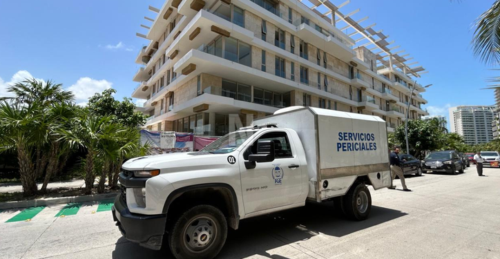 Trabajador de Obra pierde la vida tras caer de un edificio en Puerto Cancún