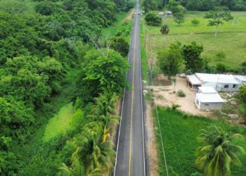 Alcalde de Cunduacán inaugura obras en el Ejido Benito Juárez
