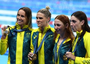 Australia gana medalla de oro en natación de los Juegos Olímpicos