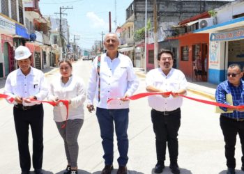 Cumple Carlos Merino a Macuspana, con calles, caminos pavimentados y apoyos a pescadores